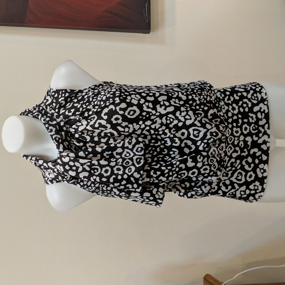 American City Wear Women's Floral Sleeveless Blouse Size Small